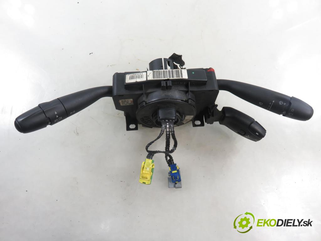 PEUGEOT 307 (3A/C) HB 2003 80,00 1.6 16V - NFU (TU5JP4) 1587,00 páčka/prepínač 96509723XT