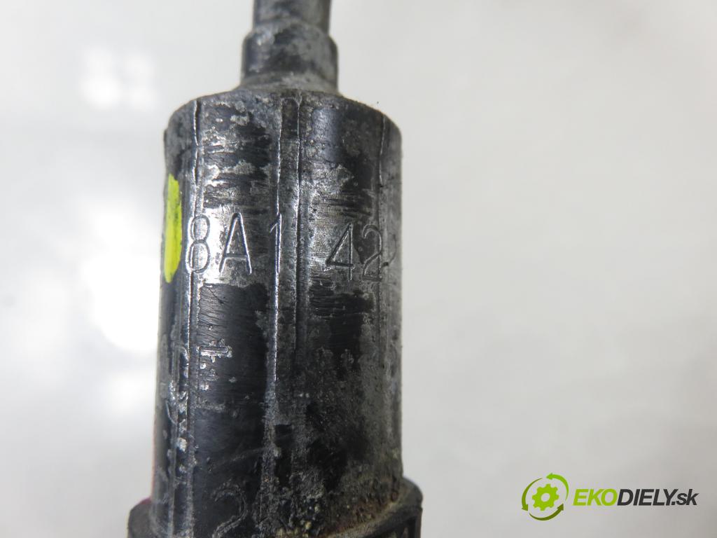 AUDI 80 (8C, B4) SEDAN 1993 85,00 2.0 E 115 - ABK 1984,00 rúrka / Rúra servočerpadlo 8A1422893B