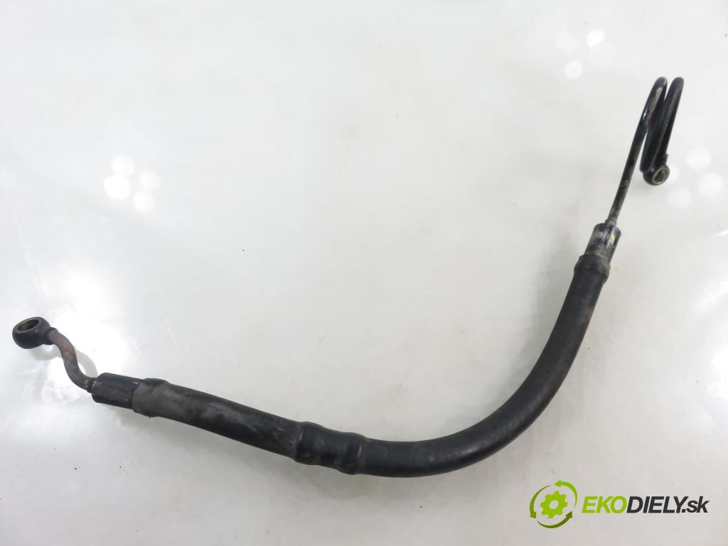 AUDI 80 (8C, B4) SEDAN 1993 85,00 2.0 E 115 - ABK 1984,00 rúrka / Rúra servočerpadlo 8A1422893B