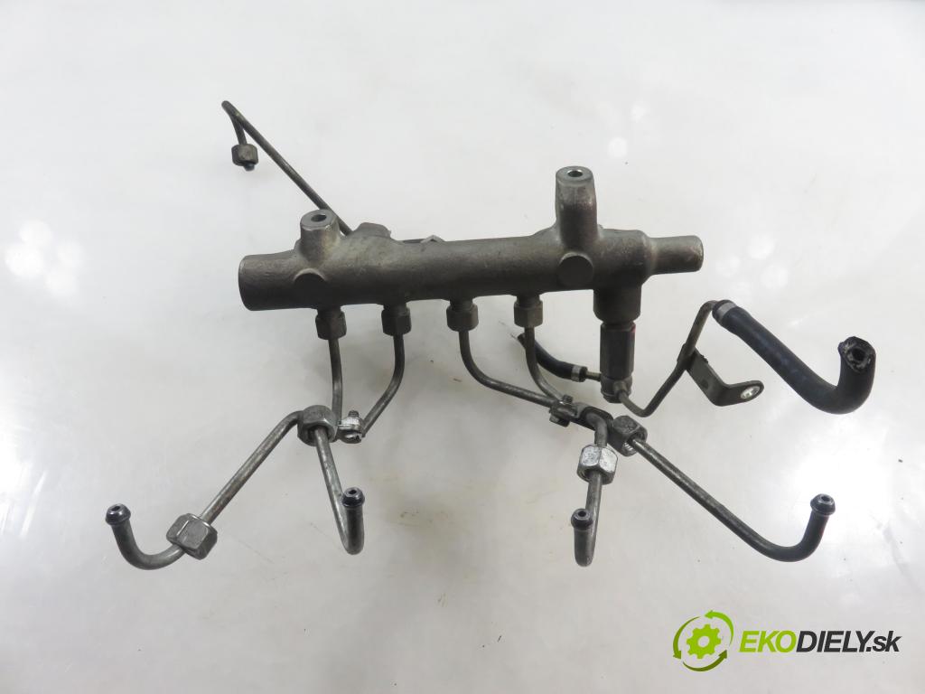 OPEL MERIVA A nadwozie wielkoprzestrzenne (MPV) (X03) HB 2004 74,00 1.7 CDTI 100 - Z 17 DTH 1686,00 Lišta vstrekovacia  (Vstrekovacia lišta)