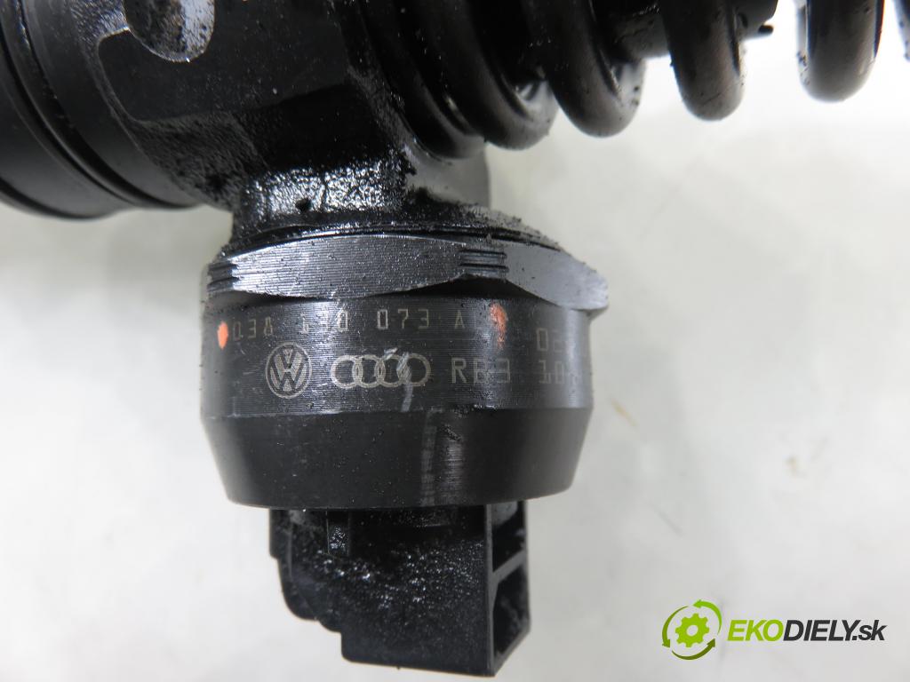 SEAT IBIZA III (6L1) HB 2003 96,00 1.9 TDI PD 130 - ASZ 1896,00 Vstrekovač 038130073AL ; 0414720039 (Vstrekovač paliva)