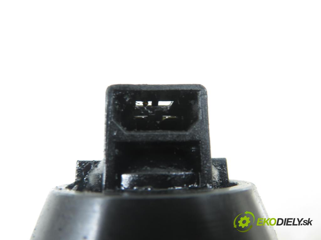 SEAT IBIZA III (6L1) HB 2003 96,00 1.9 TDI PD 130 - ASZ 1896,00 Vstrekovač 038130073AL ; 0414720039 (Vstrekovač paliva)