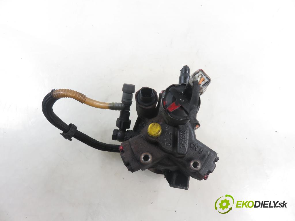 RENAULT CLIO III Grandtour (KR0/1_) KOMBI 2009 65,00 1.5 dCi - K9K 772 1461,00 Pumpa vysokého tlaku 8200821184 ; 5WS40153 ; A2C20000754