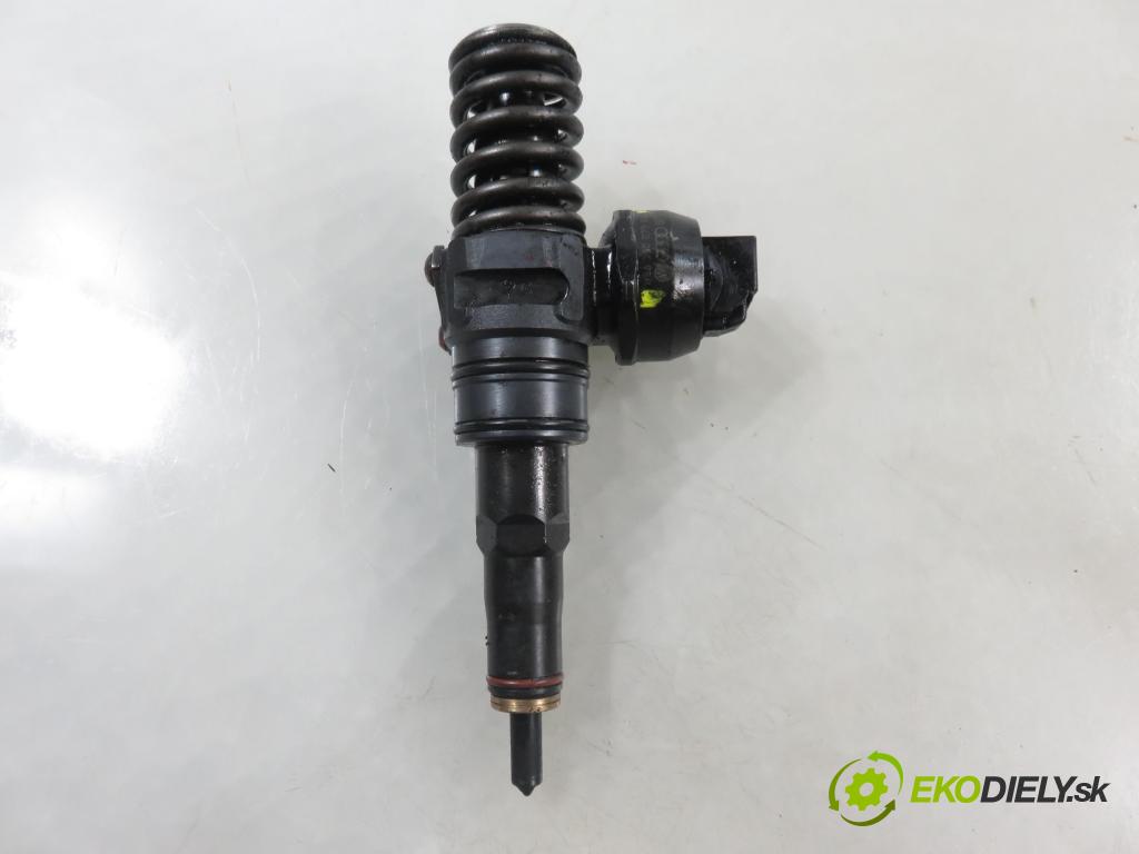 SKODA OCTAVIA I Combi (1U5) KOMBI 2002 74,00 1.9 TDI 4x4 - ATD 1896,00 Vstrekovač 038130073AG ; 0414720215 (Vstrekovač paliva)