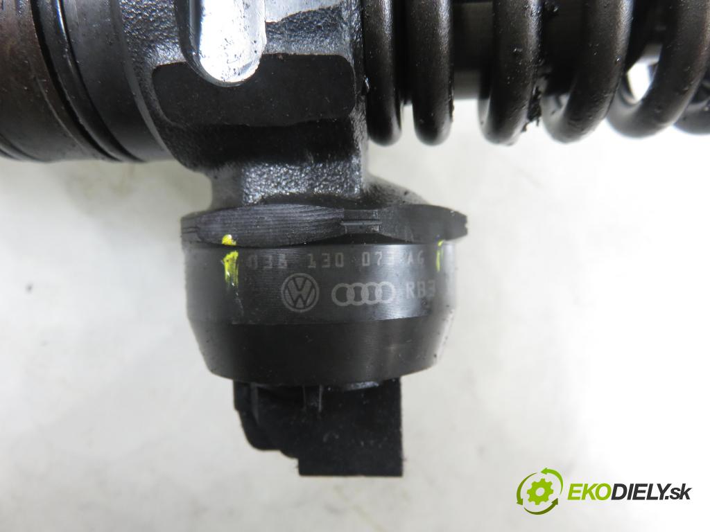 VW GOLF PLUS (5M1, 521) HB 2006 66,00 1.9 TDI - BRU 1896,00 Vstrekovač 038130073AG ; 04147250215 (Vstrekovač paliva)