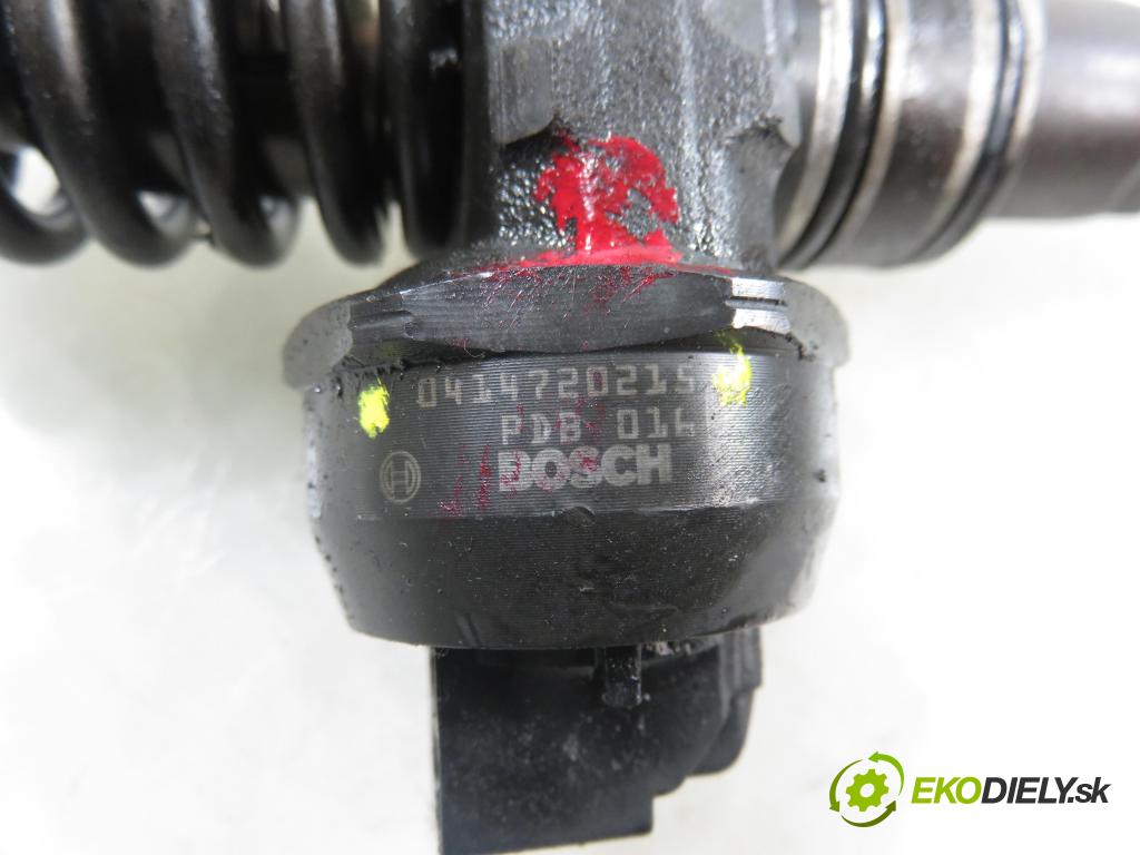 VW GOLF PLUS (5M1, 521) HB 2006 66,00 1.9 TDI - BRU 1896,00 Vstrekovač 038130073AG ; 04147250215 (Vstrekovač paliva)