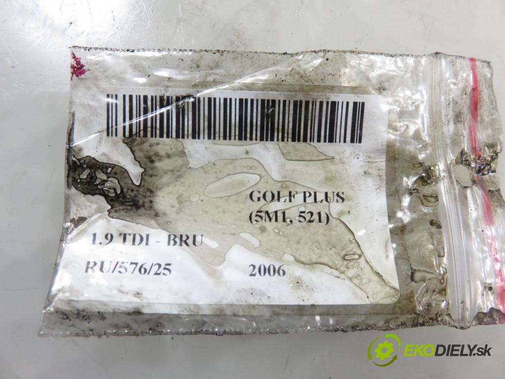 VW GOLF PLUS (5M1, 521) HB 2006 66,00 1.9 TDI - BRU 1896,00 Vstrekovač 038130073AG ; 04147250215 (Vstrekovač paliva)