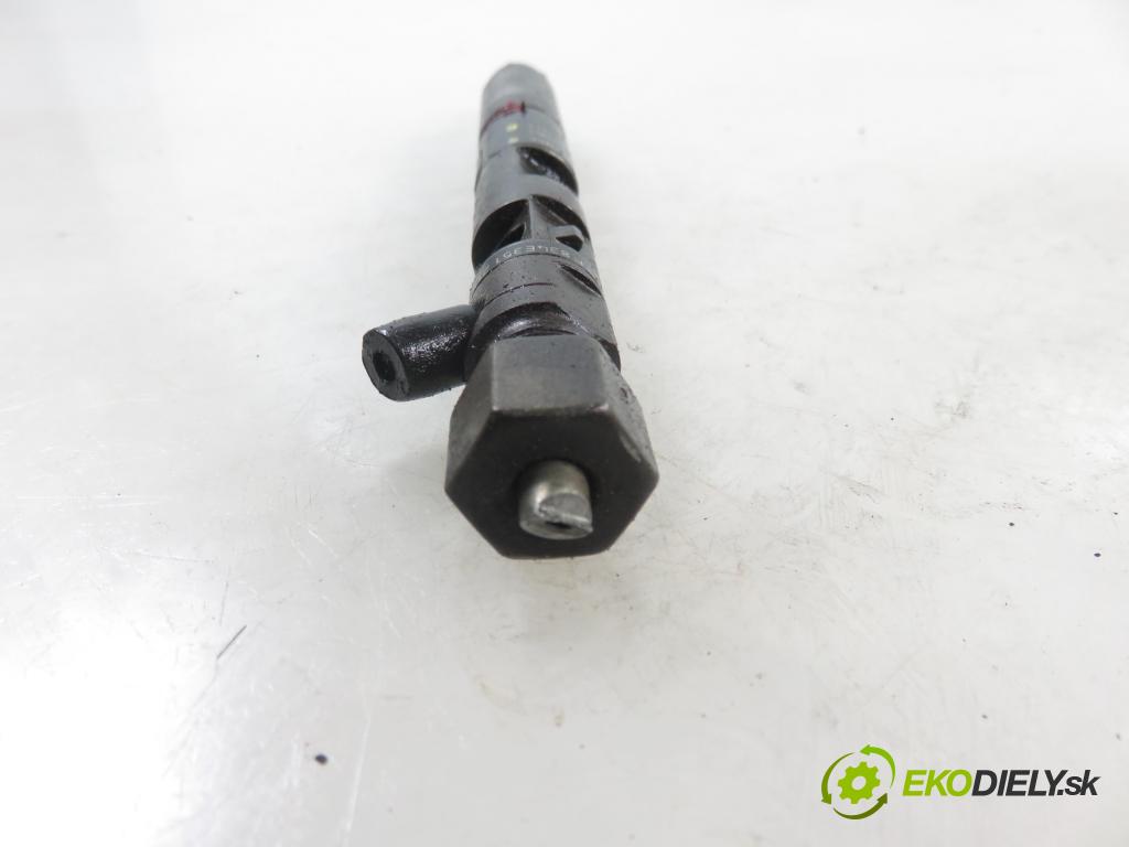 RENAULT KANGOO (KC0/1_) MINIVAN 2004 60,00 1.5 dCi 80 - K9K 702 1461,00 vstrekovač 8200049873 ; 8200631856 ; 28232248ES (Vstrekovač paliva)