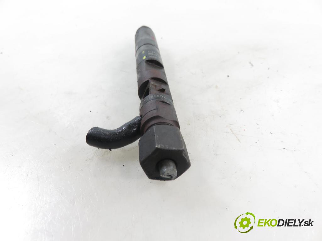 RENAULT KANGOO (KC0/1_) MINIVAN 2004 60,00 1.5 dCi 80 - K9K 702 1461,00 vstrekovač 8200049873 ; 8200631856 ; 28232248ES (Vstrekovač paliva)