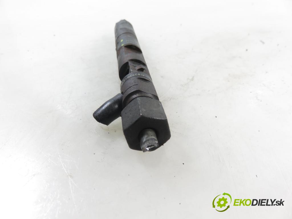 RENAULT KANGOO (KC0/1_) MINIVAN 2004 60,00 1.5 dCi 80 - K9K 702 1461,00 vstrekovač 8200049873 ; 8200631856 ; 28232248ES (Vstrekovač paliva)