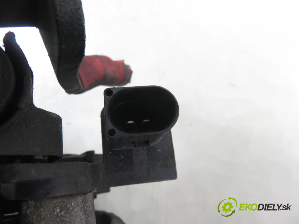 BMW 3 (E90) SEDAN 2005 95,00 318 i 129 - N46 B20 B 1995,00 Alternátor 0124515051 (Alternátor)