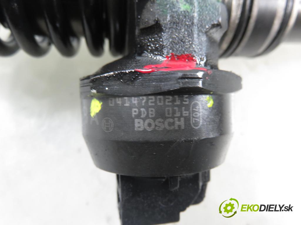 SKODA OCTAVIA I Combi (1U5) KOMBI 2002 74,00 1.9 TDI 4x4 - ATD 1896,00 Vstrekovač 038130073AG ; 0414720215 (Vstrekovač paliva)