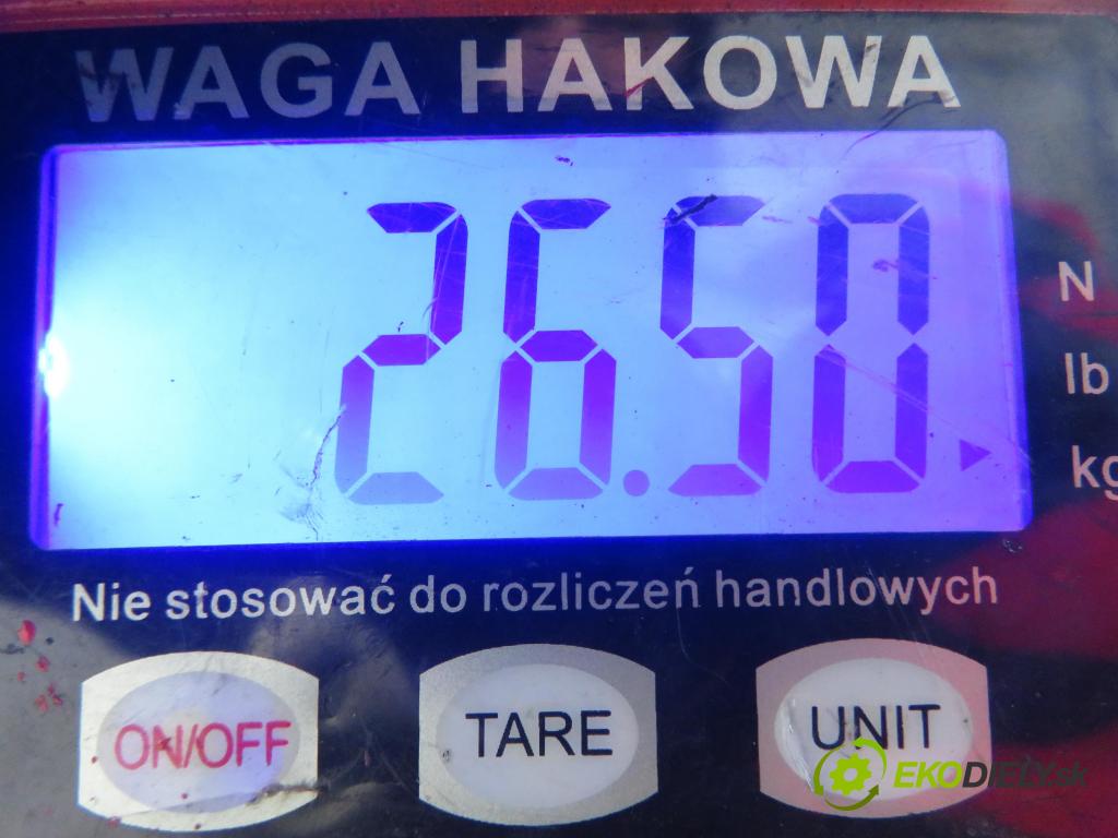 SKODA FABIA II Combi (545) KOMBI 2011 77,00 1.2 TSI - CBZB 1197,00 výztuha zadní část ABS