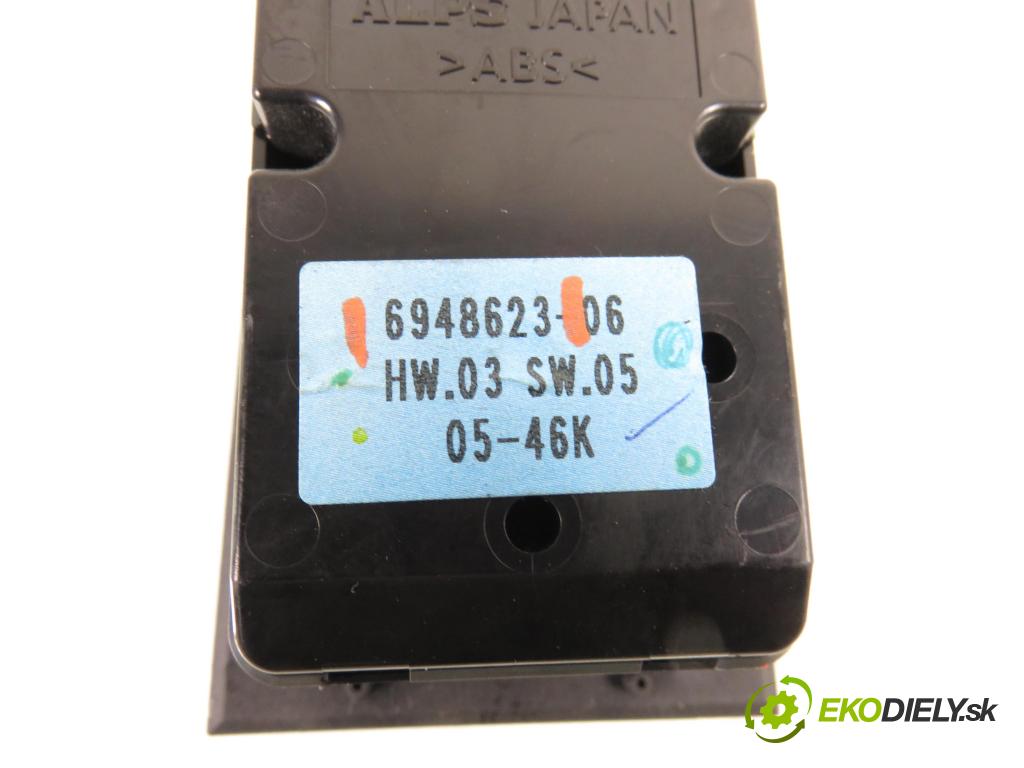 BMW 3 (E90) SEDAN 2005 95,00 318 i 129 - N46 B20 B 1995,00 Panel ovládania okien 6948623