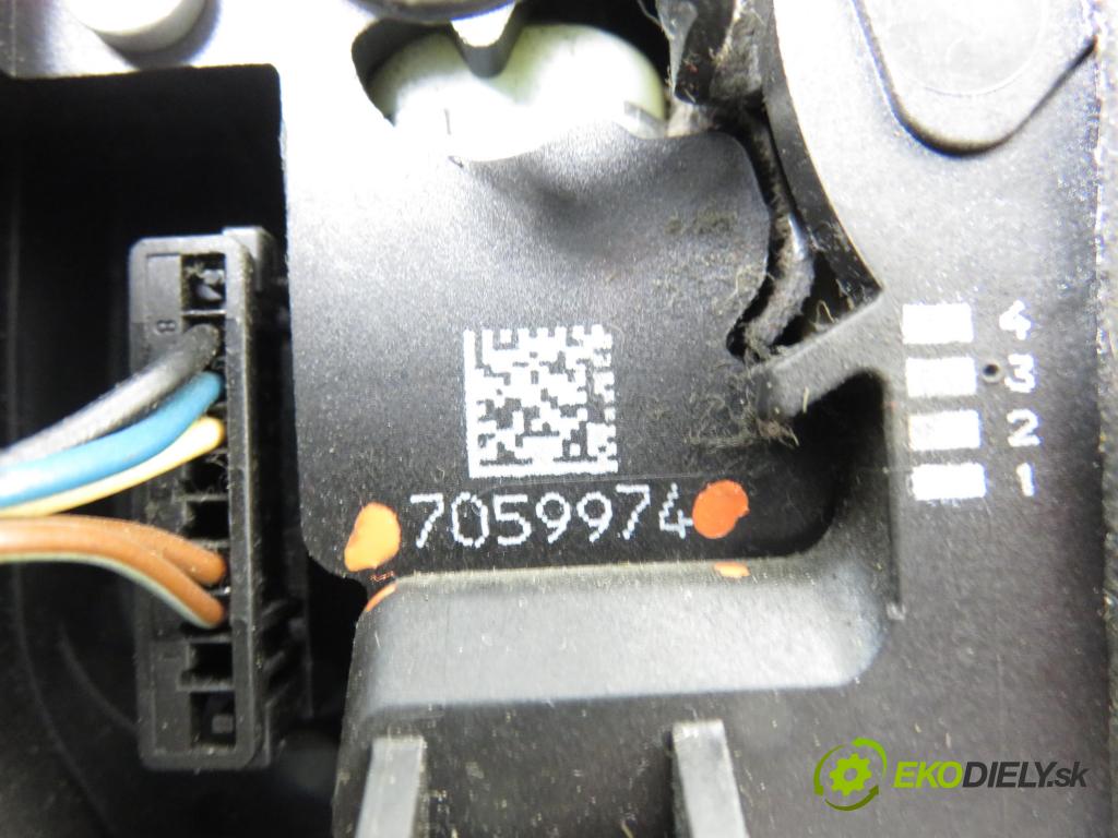 BMW 3 (E90) SEDAN 2005 95,00 318 i 129 - N46 B20 B 1995,00 zámok 7059974