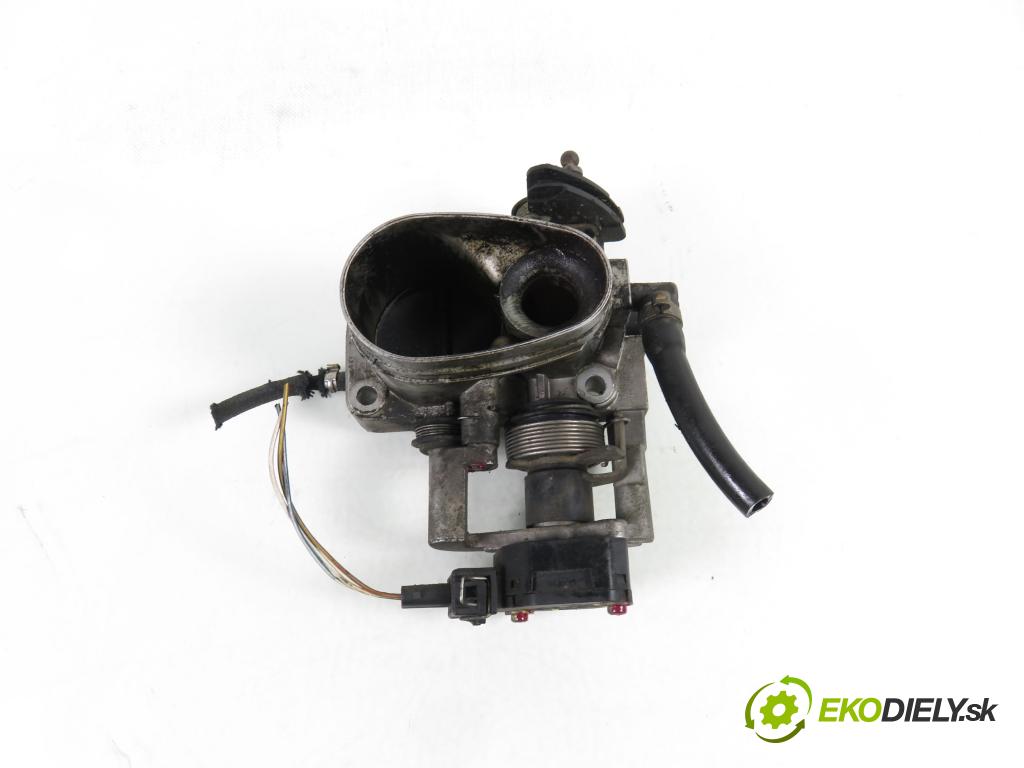 AUDI 80 (8C, B4) SEDAN 1993 85,00 2.0 E 115 - ABK 1984,00 Škrtiaca klapka 037061R ; 037907385H (Škrtiaca klapka)