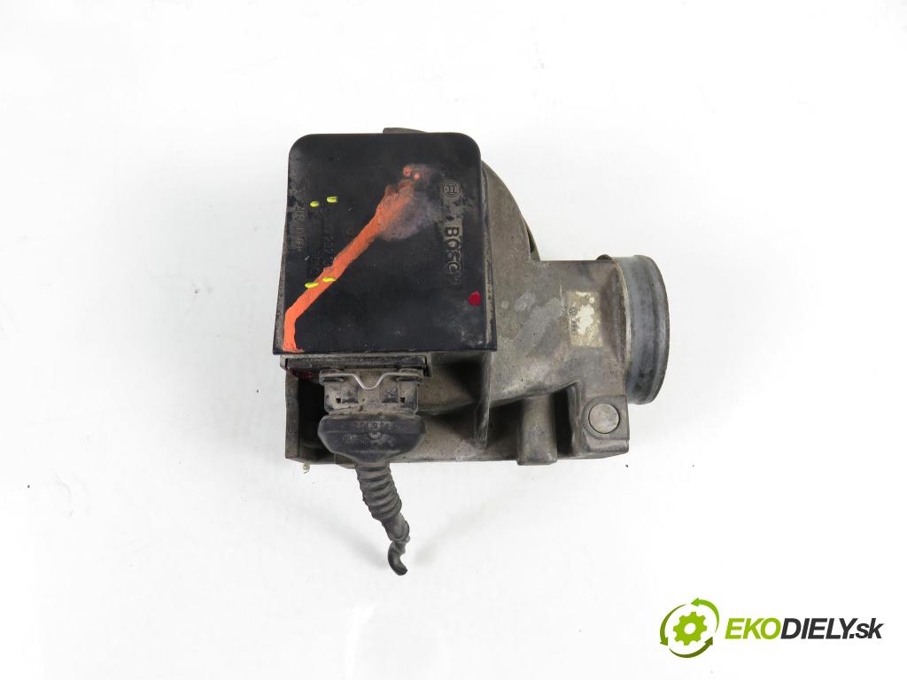 AUDI 80 (8C, B4) SEDAN 1993 85,00 2.0 E 115 - ABK 1984,00 váha vzduchu vzduchu 0280202130 ; 037906301C
