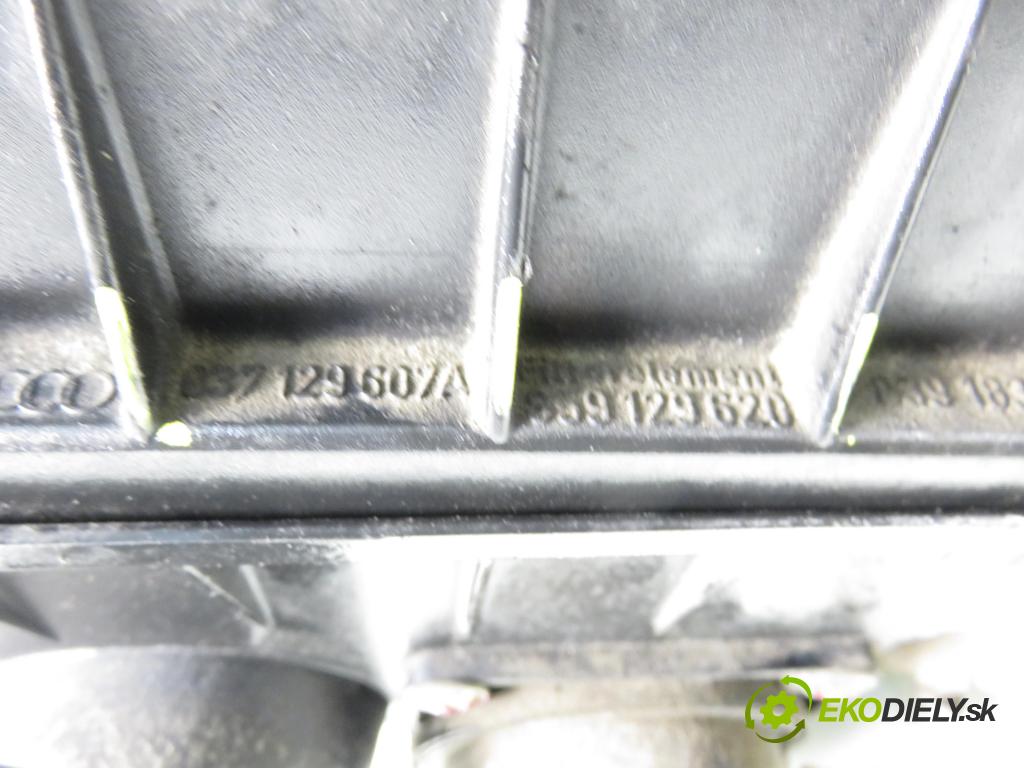 AUDI 80 (8C, B4) SEDAN 1993 85,00 2.0 E 115 - ABK 1984,00 Obal filtra vzduchu 037129607A ; 059129620 (Obal vzduchového filtra)