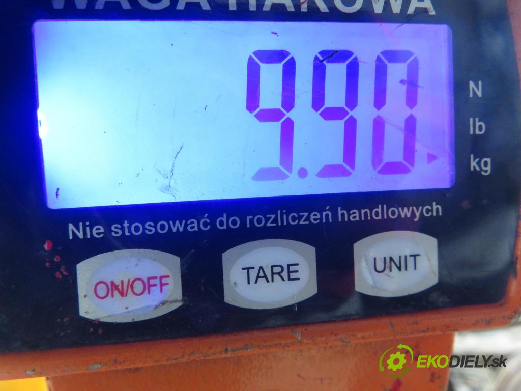 VW POLO (6N1) HB 1998 40,00 1.4 55 1390,00 predný 6N0199315E