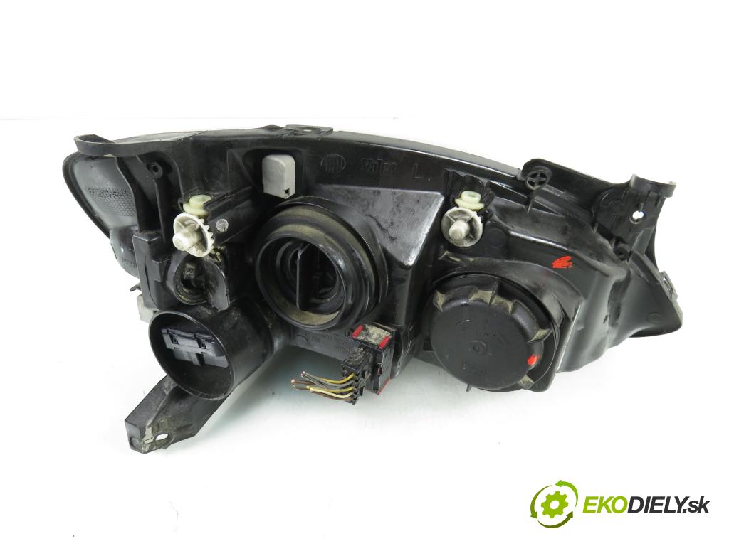 OPEL CORSA C (X01) HB 2006 55,00 1.7 DTI - Y 17 DT 1686,00 Svetlo LP 13115006