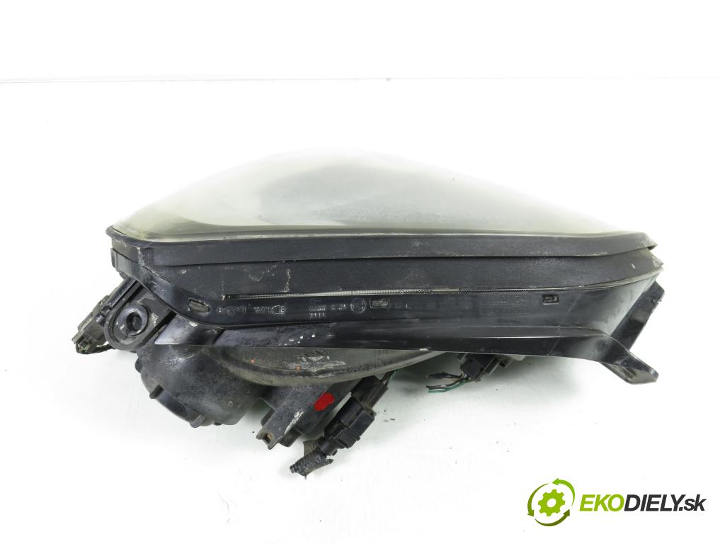 HYUNDAI TUCSON (JM) SUV 2006 83,00 2.0 CRDi 4WD 113 - D4EA 1991,00 Svetlo LP 921012EXXX