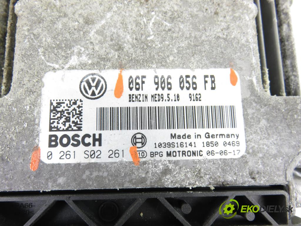 VW PASSAT B6 (3C2) SEDAN 2006 110,00 2.0 FSI - BVY 1984,00 Riadiaca jednotka Motor 06F906056FB ; 0261S02261
