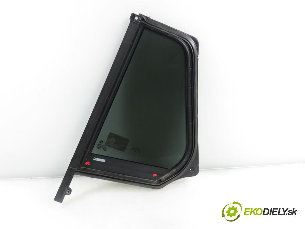 BMW 5 Touring (F11) KOMBI 2015 140,00 520 d xDrive - B47 D20 A 1995,00 Okno TROJUHOLNÍKÝ pravé zadné