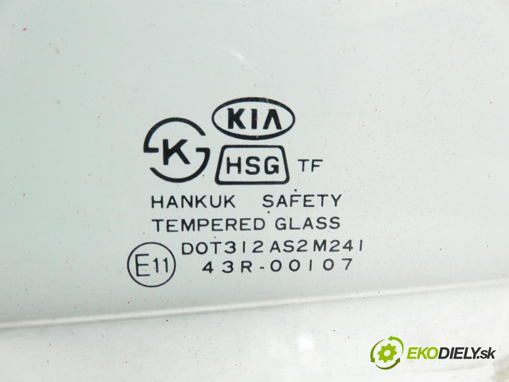KIA SPORTAGE (K00) TERENOWY 2000 61,00 2.0 TD 4WD 83 - RF 1998,00 okno LP