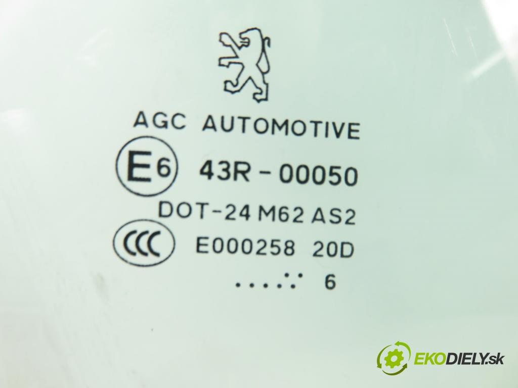 PEUGEOT 307 CC (3B) C/C 2006 0,00 2.0 16V - RFJ (EW10A) 1997,00 okno PP 3D