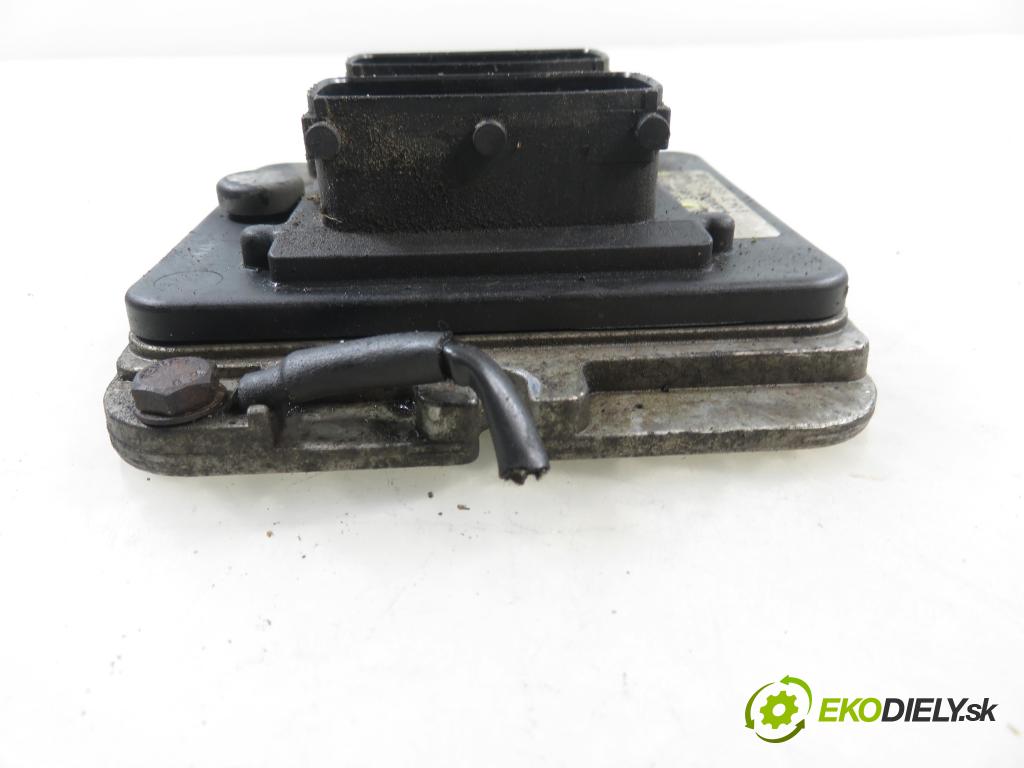 OPEL ASTRA G liftback (T98) HB 1999 85,00 1.8 16V - X 18 XE1 1796,00 Riadiaca jednotka Motor 90560476