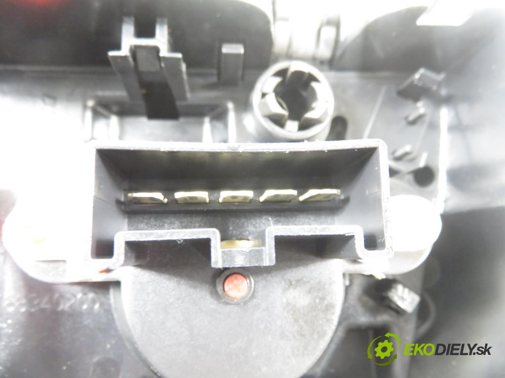 CITROEN JUMPER Skrzynia FURGON 2006 88,00 2.2 HDi 120 - 4HU (P22DTE) 2198,00 Panel kúrenia 168340200
