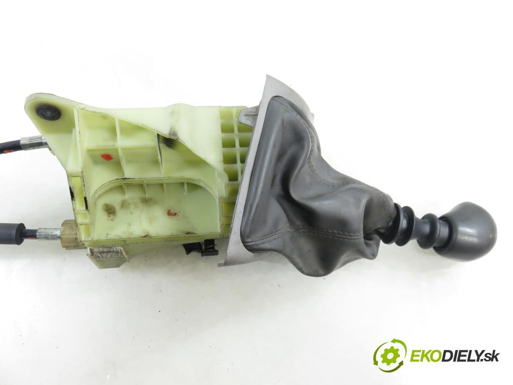 CITROEN JUMPER Skrzynia FURGON 2006 88,00 2.2 HDi 120 - 4HU (P22DTE) 2198,00 ZVEDÁK: 553493070