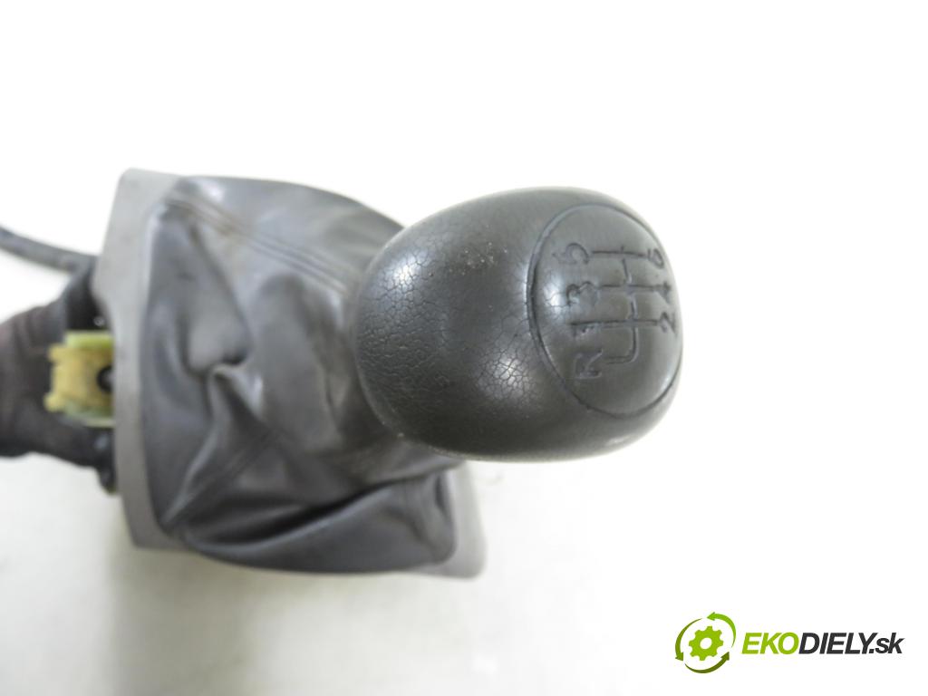 CITROEN JUMPER Skrzynia FURGON 2006 88,00 2.2 HDi 120 - 4HU (P22DTE) 2198,00 ZVEDÁK: 553493070