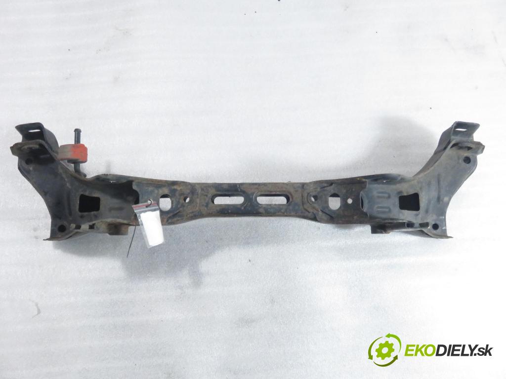 KIA CEE'D SW (ED) KOMBI 2008 66,00 1.6 CRDi 90 - D4FB-L 1582,00 ZADNÍ: