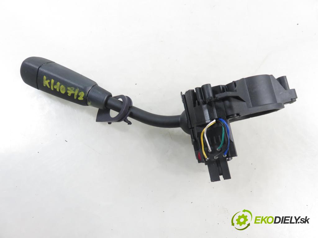 MERCEDES-BENZ VANEO (414) MINIVAN 2002 67,00 1.7 CDI (414.700) - OM 668.914 1689,00 / páčka ľavá strana