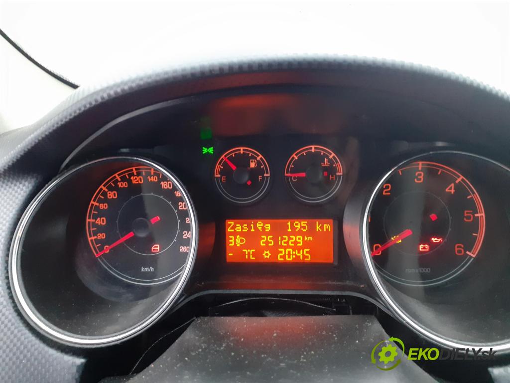 FIAT BRAVO II (198_) HB 2008 88,00 1.9 D Multijet - 192 A8.000 1910,00 Prístrojovka elektrický 51820214