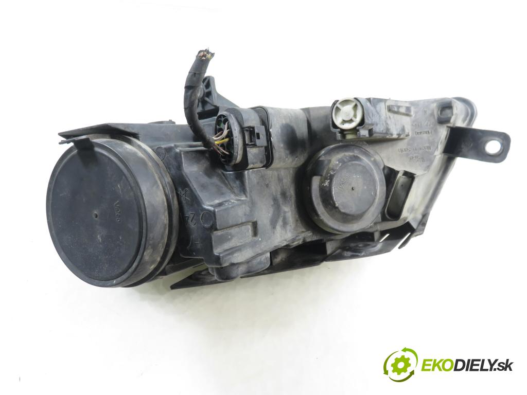 VW PASSAT B6 (3C2) SEDAN 2006 110,00 2.0 FSI - BVY 1984,00 Svetlo PP