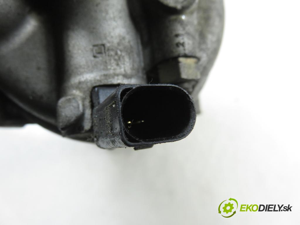 SEAT IBIZA IV (6J5, 6P1) HB 2012 77,00 1.6 TDI - CAYC 1598,00 KOMPRESOR: klimatizácie 5N0820803E (Kompresor klimatizácie)