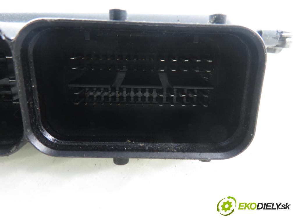 SEAT IBIZA IV (6J5, 6P1) HB 2012 77,00 1.6 TDI - CAYC 1598,00 Riadiaca jednotka Motor 03L906023LD ; 5WP42918AA