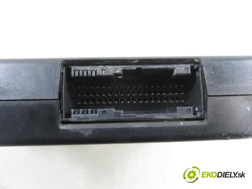SEAT IBIZA IV (6J5, 6P1) HB 2012 77,00 1.6 TDI - CAYC 1598,00 MODUL BLUETOOTH 7P6035730F
