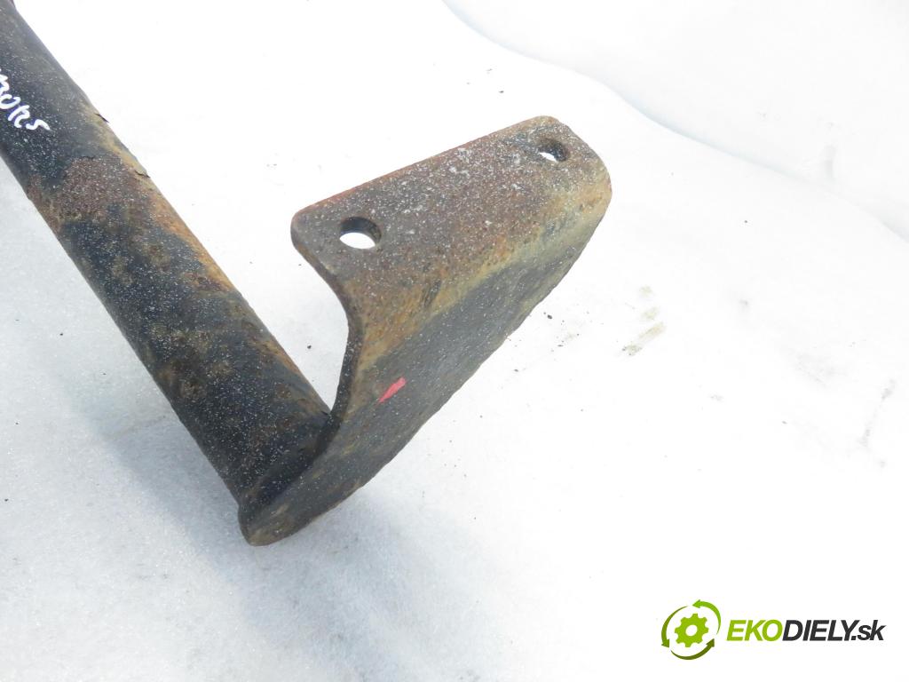 SUZUKI GRAND VITARA I (FT, HT) TERENOWY 2000 94,00 2.0 4x4 128 - J20A 1995,00 Hák