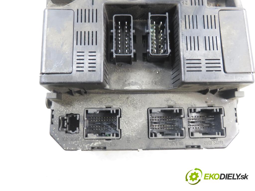 PEUGEOT 307 (3A/C) HB 2003 66,00 2.0 HDi 90 - RHY (DW10TD) 1997,00 MODUL BSI 9644098280 ; 9636760580E