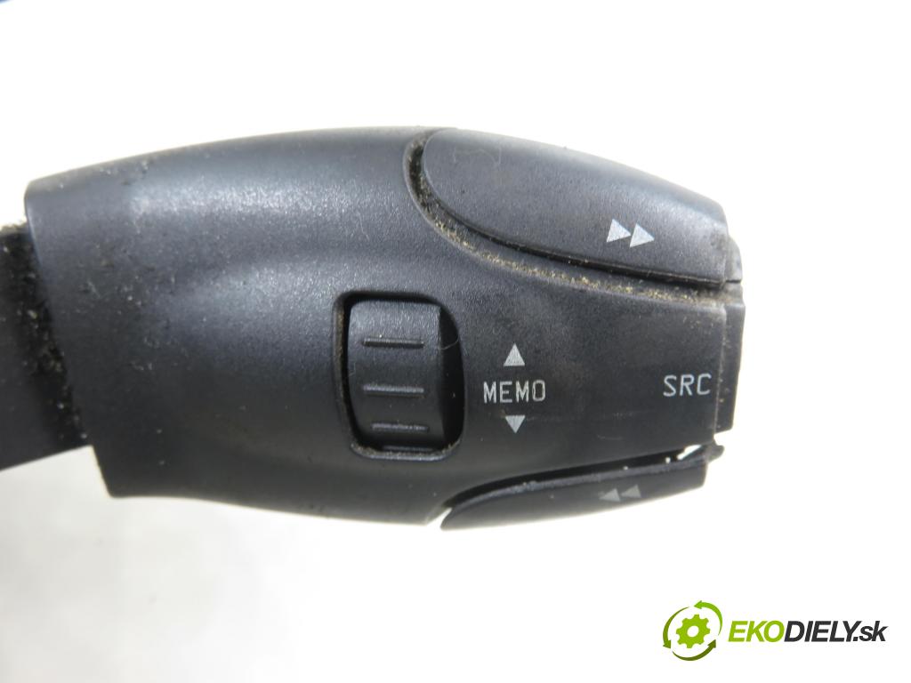 PEUGEOT 307 (3A/C) HB 2003 66,00 2.0 HDi 90 - RHY (DW10TD) 1997,00 páčka/prepínač ZA01DFDA