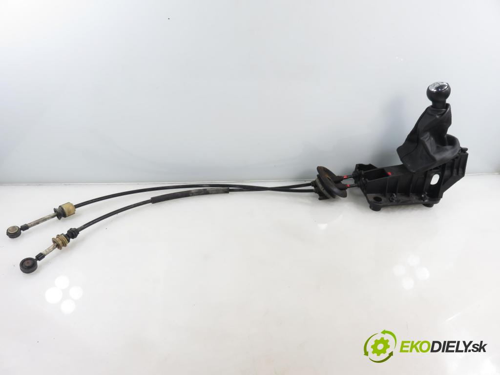 PEUGEOT 307 (3A/C) HB 2003 80,00 1.6 16V - NFU (TU5JP4) 1587,00 ZVEDÁK: 9646866780