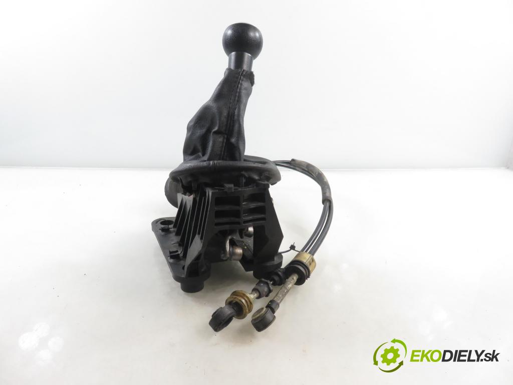 PEUGEOT 307 (3A/C) HB 2003 80,00 1.6 16V - NFU (TU5JP4) 1587,00 ZVEDÁK: 9646866780