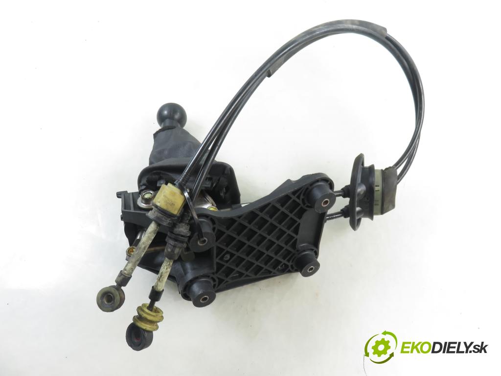 PEUGEOT 307 (3A/C) HB 2003 80,00 1.6 16V - NFU (TU5JP4) 1587,00 ZVEDÁK: 9646866780