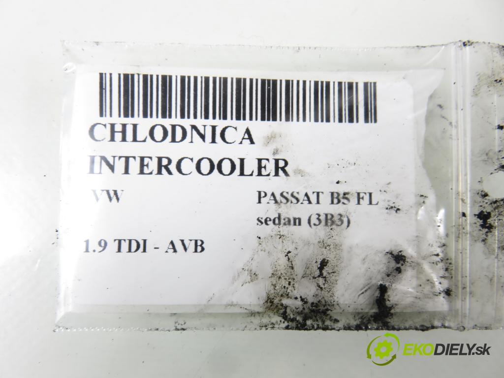 VW PASSAT B5.5 (3B3) SEDAN 2002 74,00 1.9 TDI PD 101 - AVB 1896,00 chladič intercooler 8D0145805C