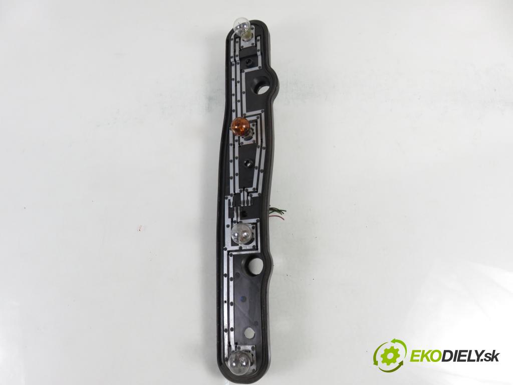 CITROEN JUMPER Skrzynia FURGON 2006 88,00 2.2 HDi 120 - 4HU (P22DTE) 2198,00 PŘÍSPĚVEK svetla levý ZADNÍ: 20145751