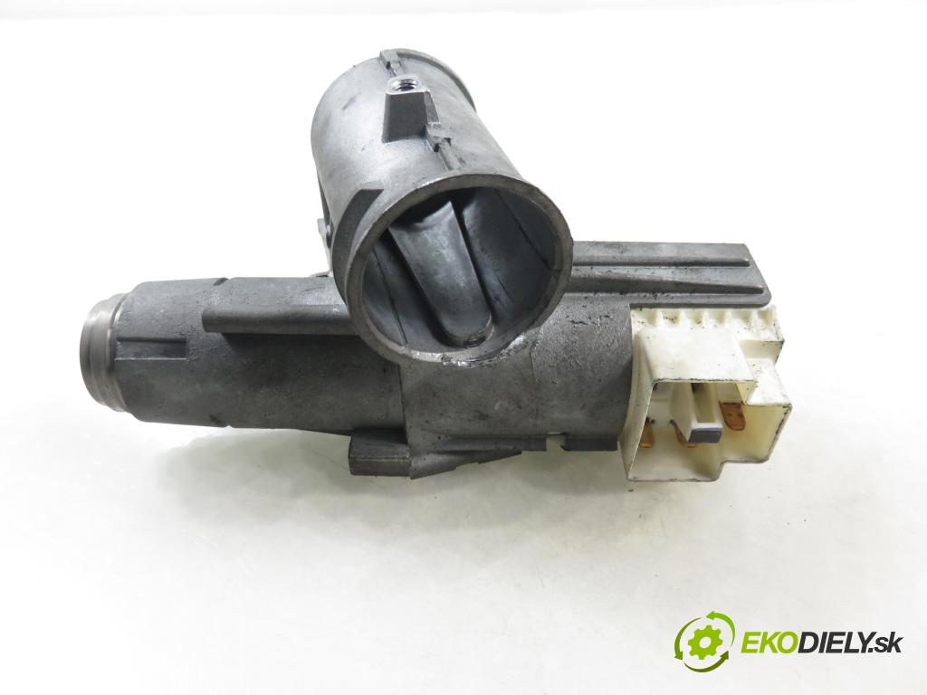 VW SHARAN (7M8, 7M9, 7M6) MINIVAN 1999 81,00 1.9 TDI 110 - AFN 1896,00 spinačka P012106 (Spínacia skrinka)