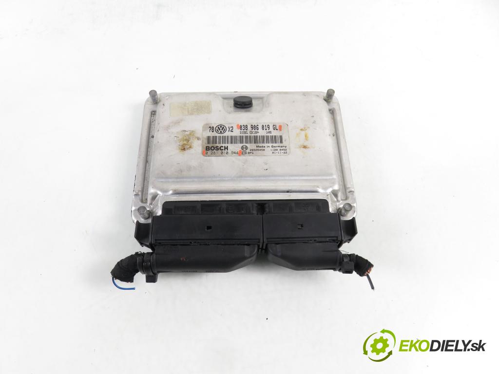 VW PASSAT B5.5 (3B3) SEDAN 2002 74,00 1.9 TDI PD 101 - AVB 1896,00 Riadiaca jednotka Motor 0281010944 ; 038906019GL